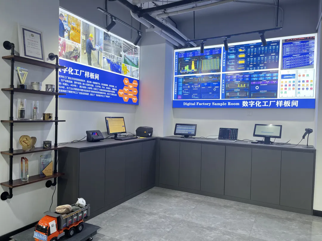 1758699445256720.png 640.webp (5).png